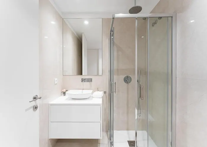 Guestready - Amazing Modern Near The فيلا نوفا دي غايا