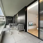 Apartament Guestready - Amazing Modern Near The