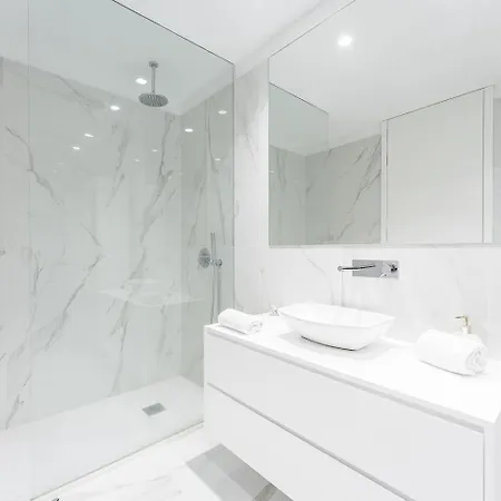 Guestready - Amazing Modern Near The 빌라노바데가이아
